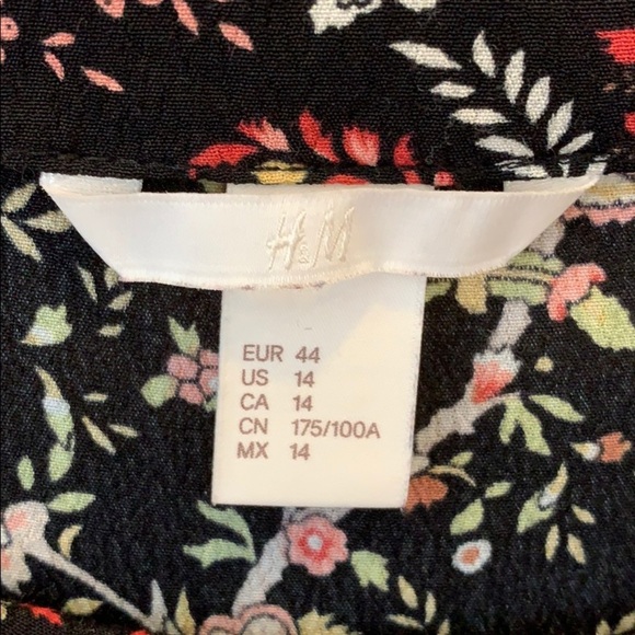 H&M size 14 multi color blouse. Bought in Europe. - Picture 3 of 3